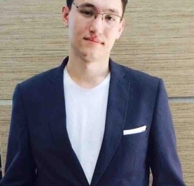 Михаил Дерев